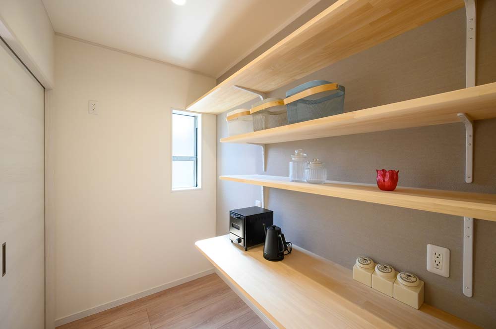 建築事例 松阪市田原町 2021.03