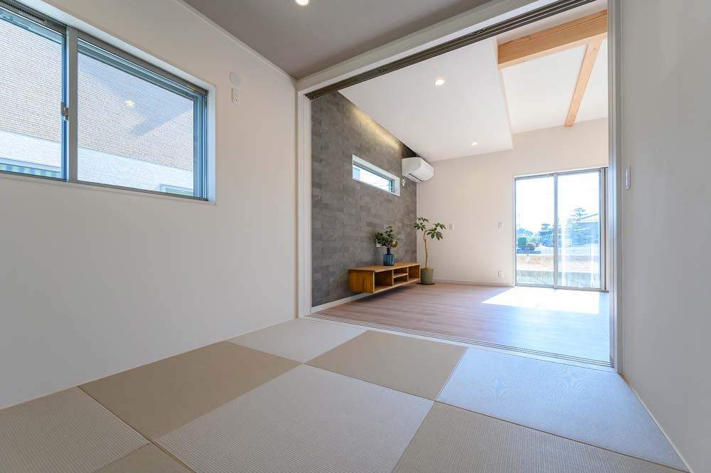 建築事例 松阪市田原町 2021.03