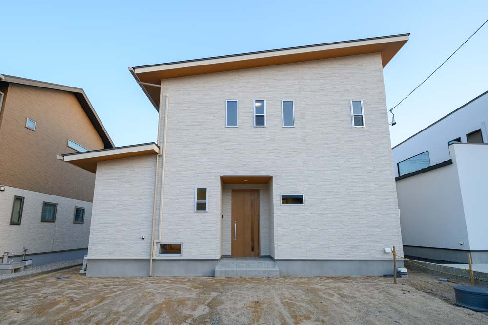 建築事例 松阪市田原町 2021.03